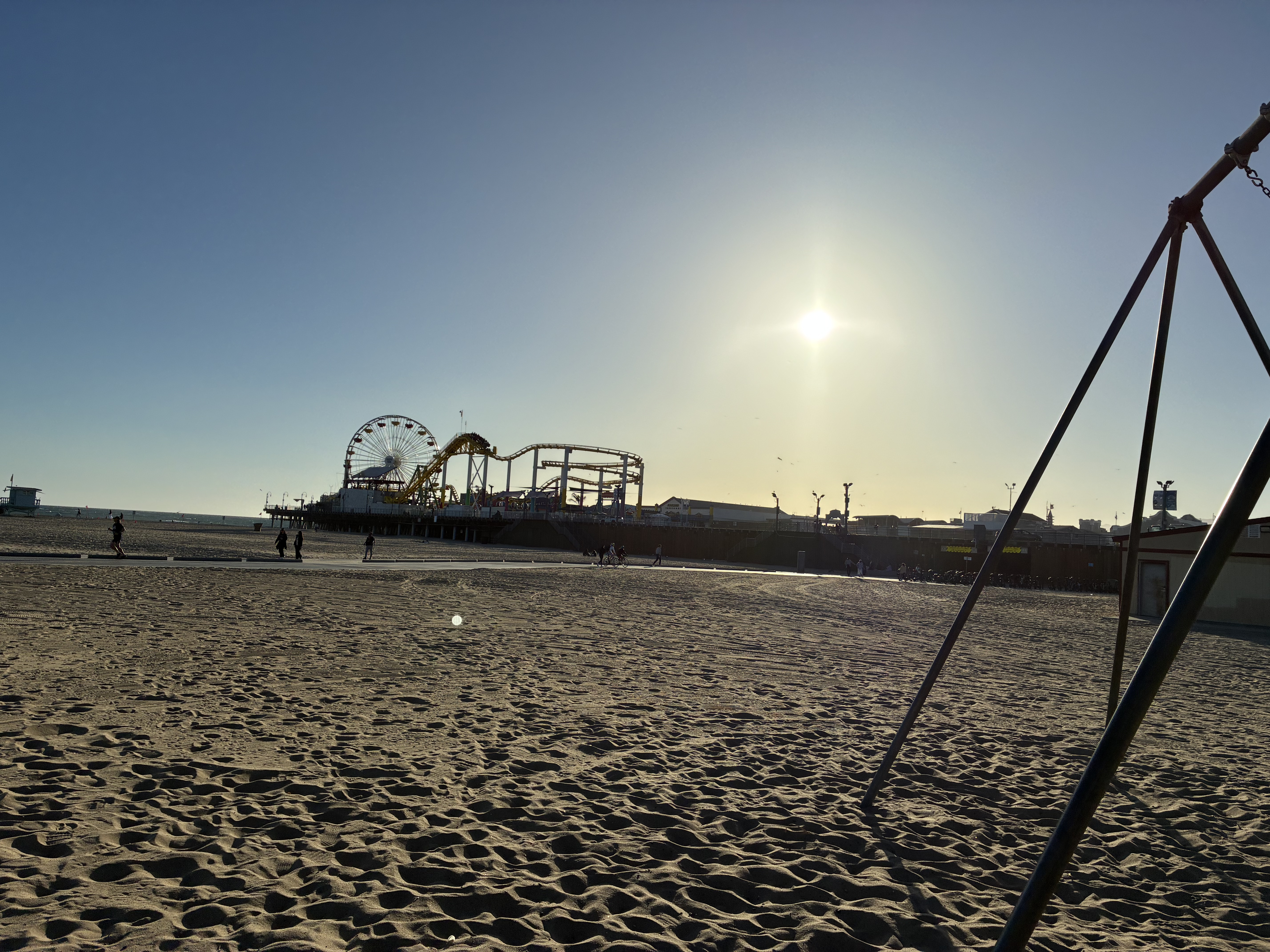 A few days of bright light, long distances, and a city that kept changing shape.